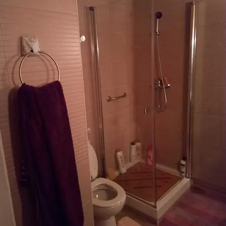 Cuartos E Ubytování v soukromí *